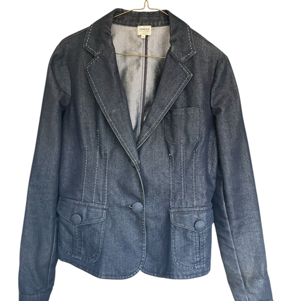 Vintage denim Armani Collezioni blazer jacket. Size 44